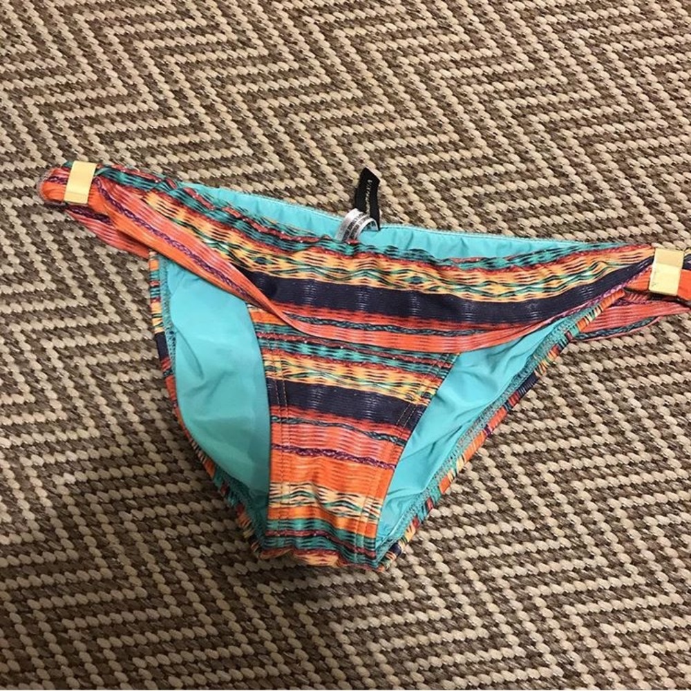 Swim suit bottoms